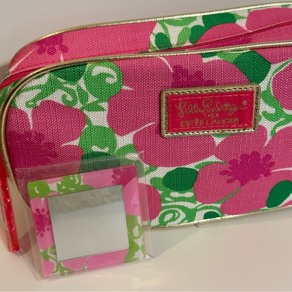 ❌SOLD❌Lilly Pulitzer For Estée Lauder Pink Floral Make Up Bag-Travel Case NEW - Picture 4 of 11